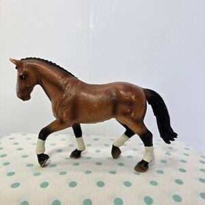 Schleich Hanoverian Mare Bay Brown Dressage Horse Figure - 2004 Retired 4 Inch